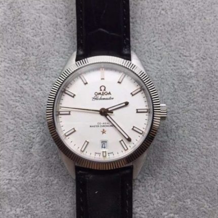 Replica Omega Globemaster Master Chronometer RG White Dial Leather Strap