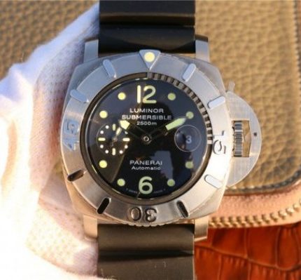 Replica Panerai Special Editions XF PAM194 Black Dial Rubber Strap A7750