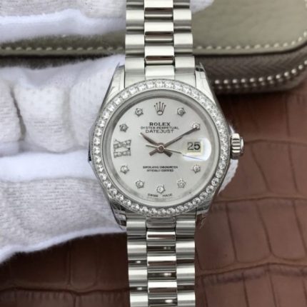Replica Rolex DateJust 28mm Diamonds Bezel White Dial Diamonds Rome Markers Bracelet A2236