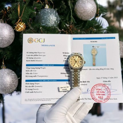 Rolex DateJust Replica Watch With Moissanite Diamonds Yellow Dial 31mm