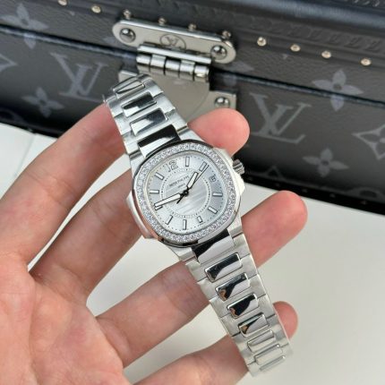 Patek Philippe Clone Watch Nautilus 7010 Womens White Dial 32mm