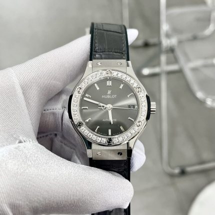 Hublot Classic Fusion Best Replica Watch Diamonds Grey HB Factory 38mm