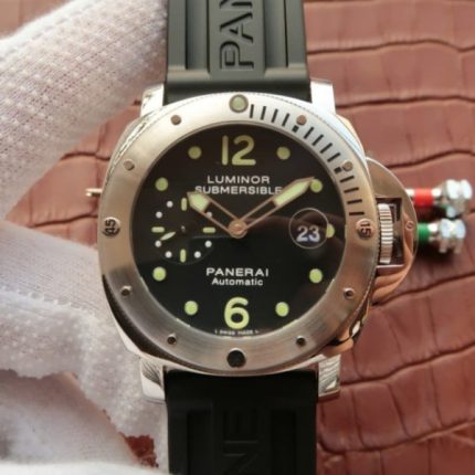 Replica Panerai XF PAM024 Black Dial Rubber Strap A7750