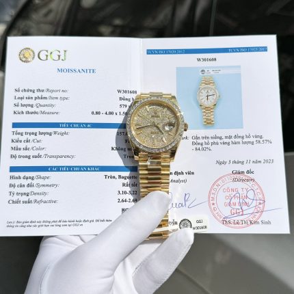 Rolex Day-Date Replica Watch Diamond Moissanite Baguette Gold Wrapped 40mm