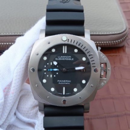 Replica Panerai ZF PAM1305 Titanium Black Dial Rubber Strap P.9010