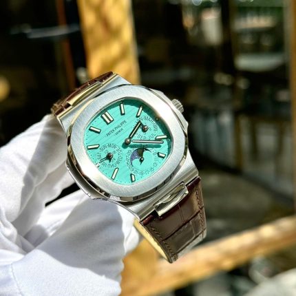 Patek Philippe High End Watch Replicas Nautilus 5740G Tiffany   Automatic Swiss Movement 40mm