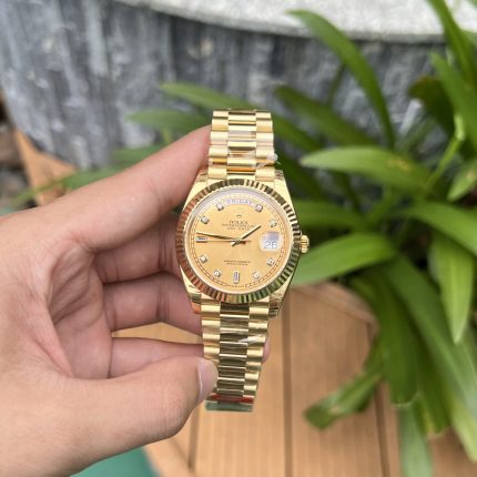 Rolex Day-Date Replica 1:1 Watch Champagne Dial Jubilee Strap 40mm
