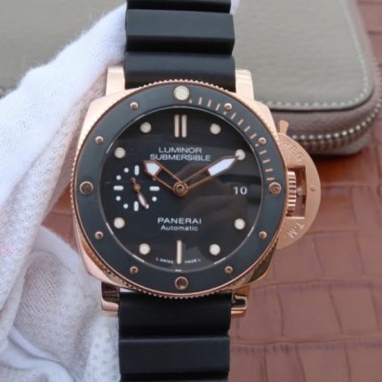 Replica Panerai ZF Luminor Submersible PAM684 RG Rubber Strap P.9010